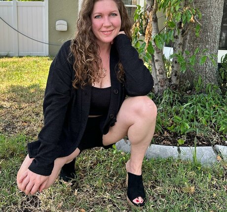 Cheryl Hawks beautiful star photo