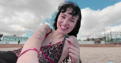 Holly Laing star porn img