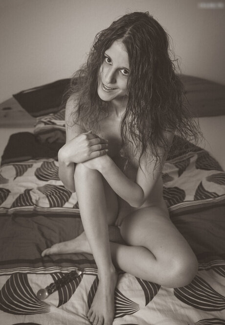 Jennifer Jacques xxx actress photo