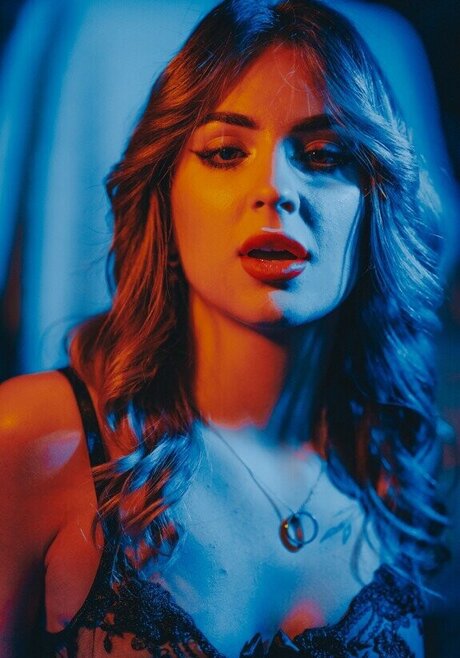 thick trans onlyfans sexy pic