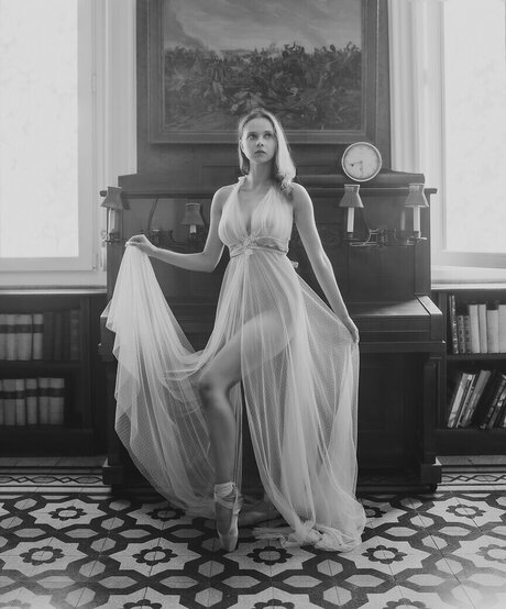 Maria Kompanets pornstar art pictures