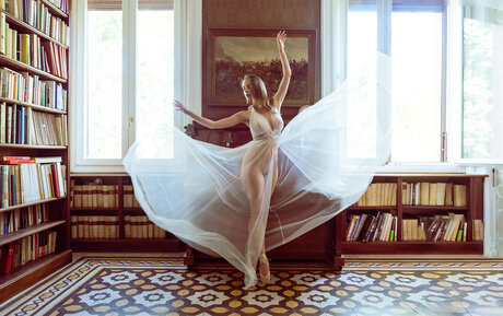 Maria Kompanets free actress img