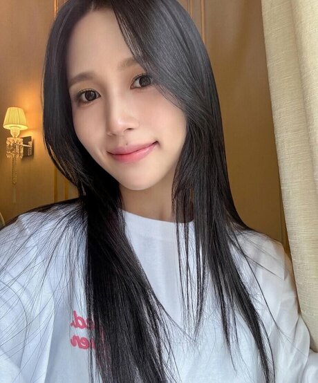 Mina Myoi pornstar hot photos