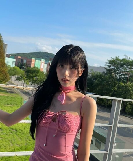 Mina Myoi beautiful actress galleries