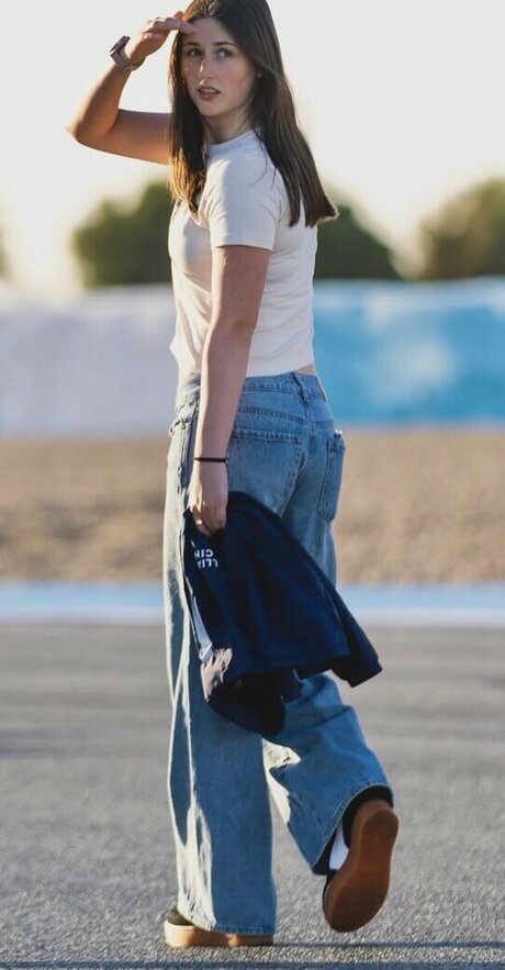 Lia Block hd model img