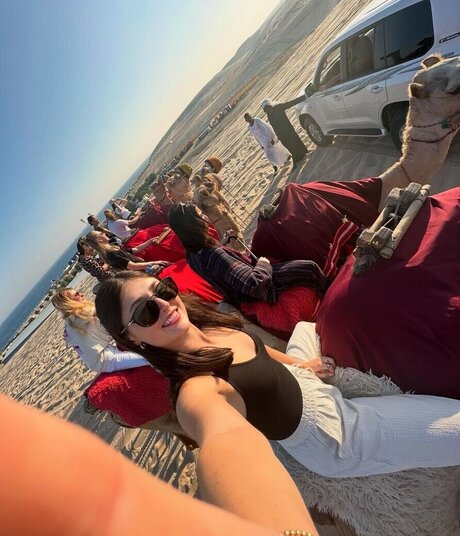 Lia Block top model images