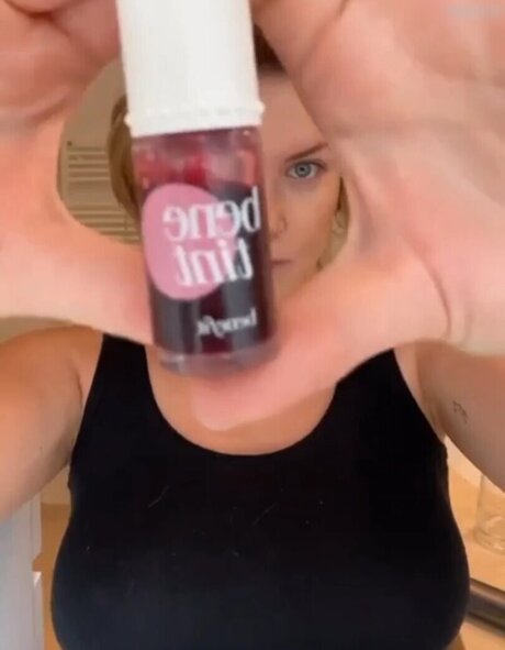 mommy onlyfans free sexy pic