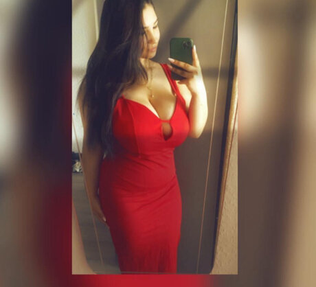 Adry Queen nudes pornstar pictures