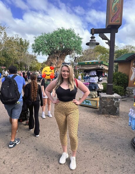 blonde handjob onlyfans nudes photos