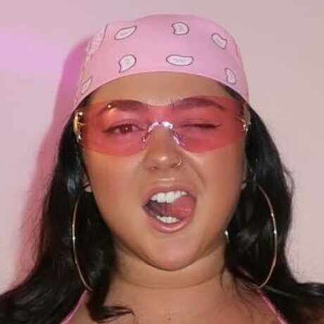 badgal pheephee star porn pics