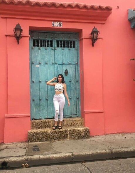 Veronica Boyer sexy star pictures