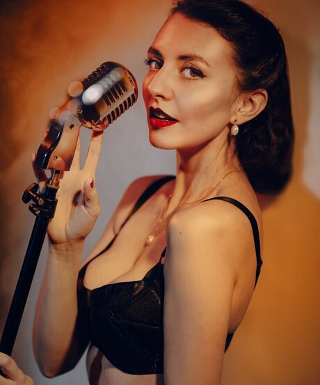 ladyrouquette model adult galleries