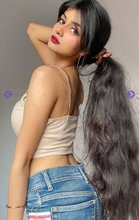 Aishwarya Harishankar nude model galleries