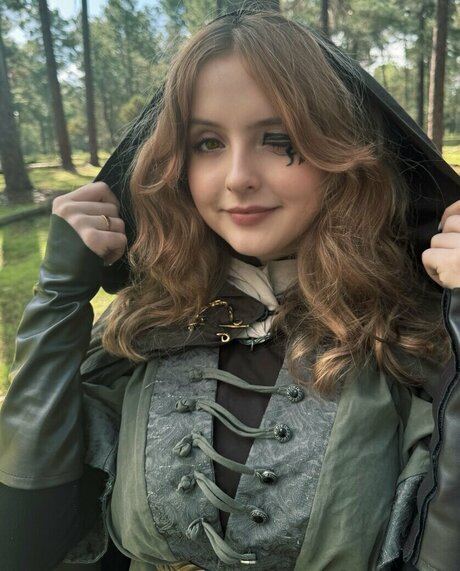 Krysttl model free pictures