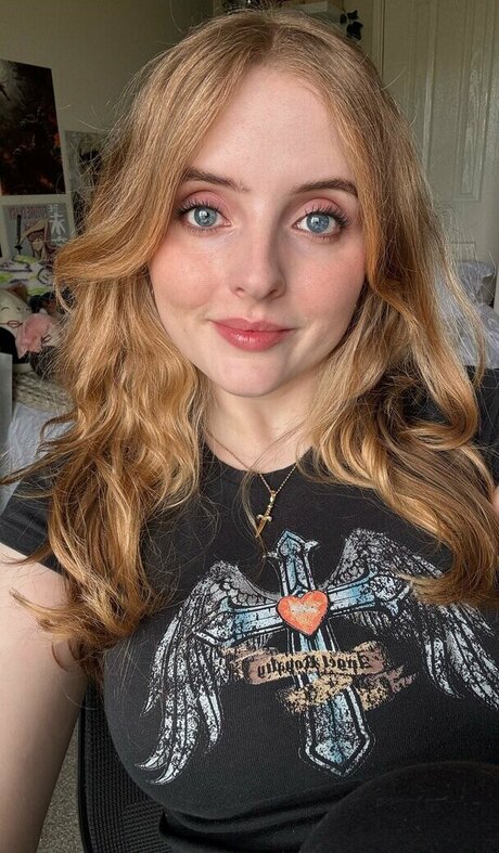 Krysttl pornstar naked pics