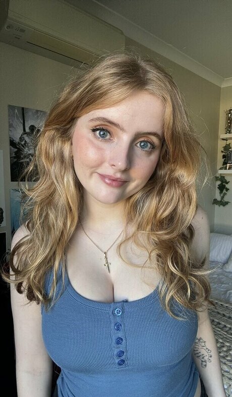 Krysttl erotic model images