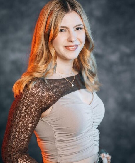 Katazuri xxx star photo