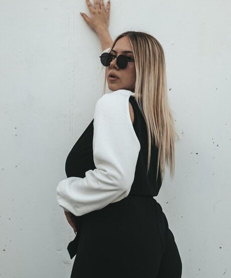 Steffihmn erotic model pics