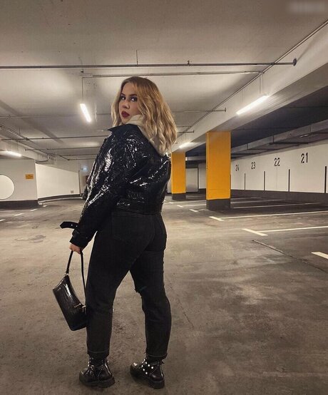 Steffihmn exclusive actress pictures