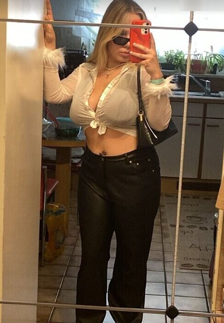 Steffihmn sexy model picture