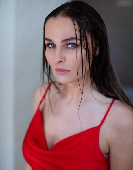 waitress onlyfans nice archive