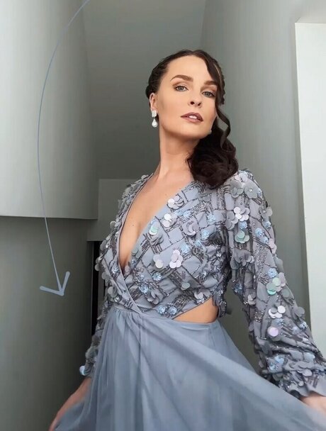 Jana Riva erotic model img