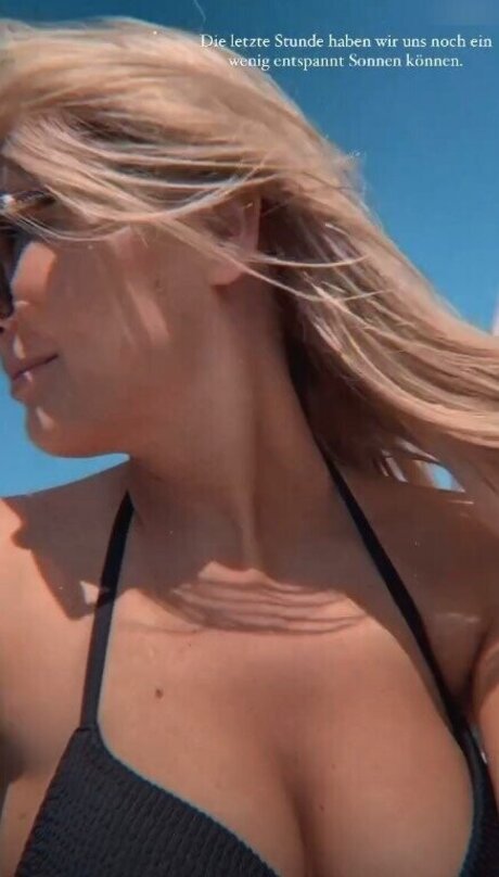 Jana Riva pornstar sexy galleries