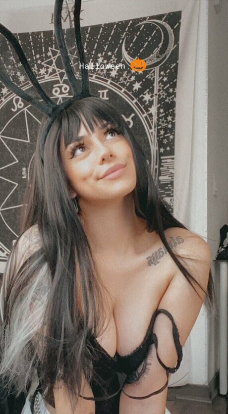 Ne0nprincess best actress photo