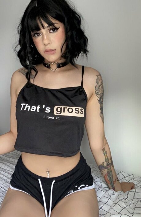 Ne0nprincess beautiful model images