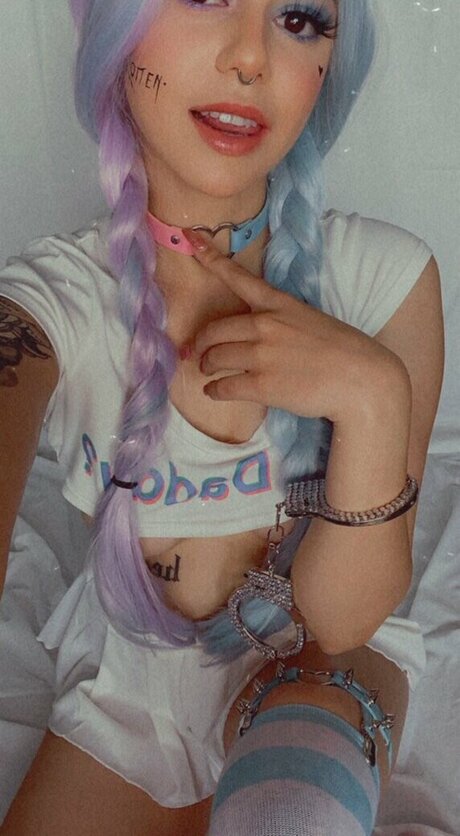 Ne0nprincess pornstar erotic img