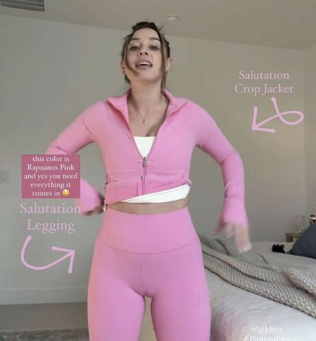 Chloe Gottschalk model sex photo