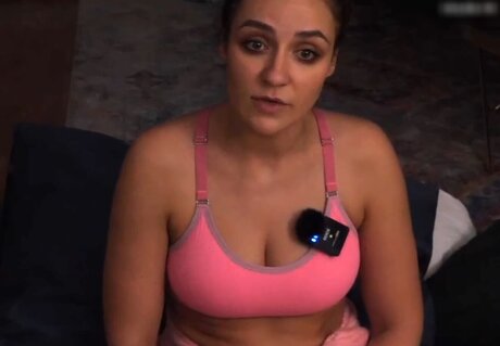 Regina Hixt art actress img