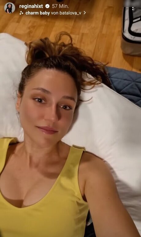 Regina Hixt model erotic picture