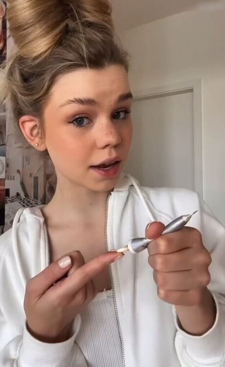 teen solo onlyfans free xxx pic