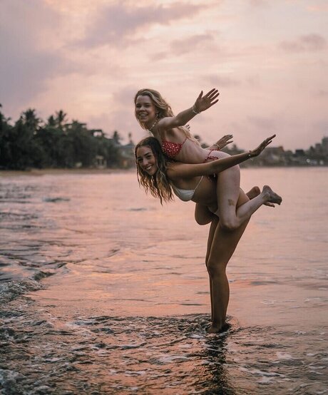 asian cheerleader onlyfans perfect pics