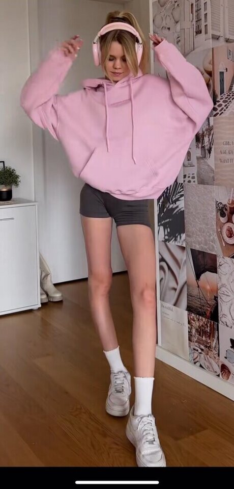 hairy anal onlyfans erotic galleries