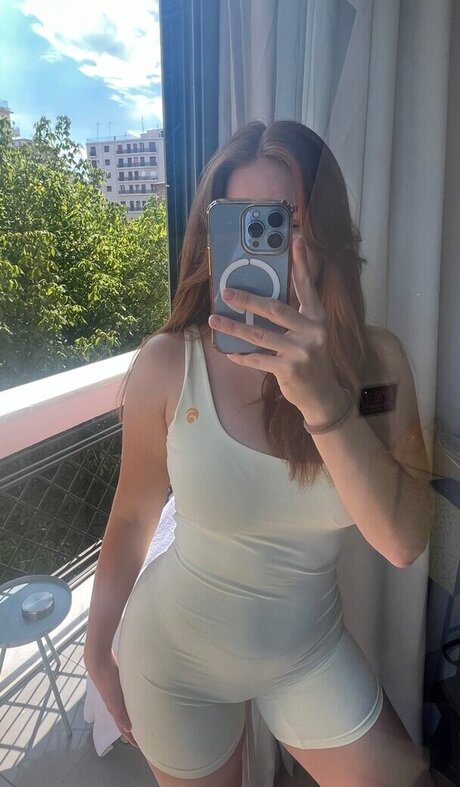 __samjio model free pic