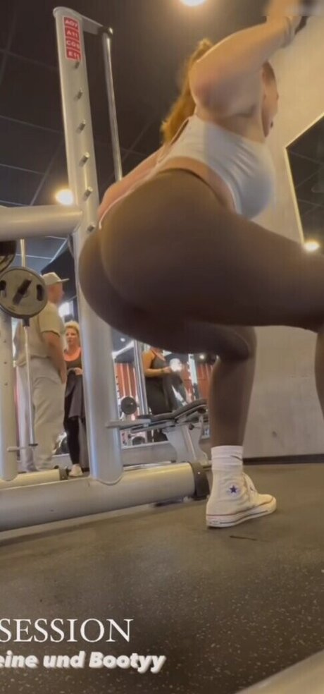 __samjio model hot images