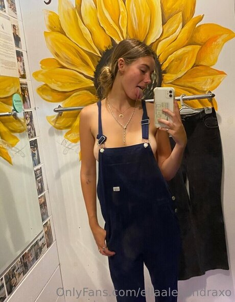 Grace Wood model pornographic pic