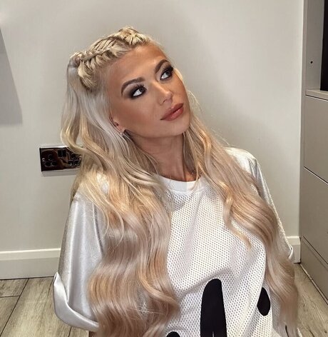 beautiful blonde onlyfans sexy xxx images