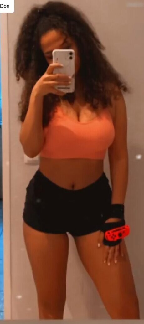 Sugarteddy_ erotic model photo