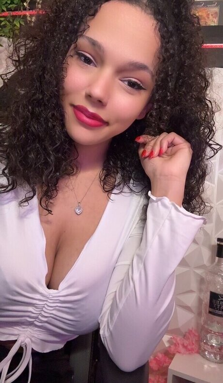 Sugarteddy_ naked actress img