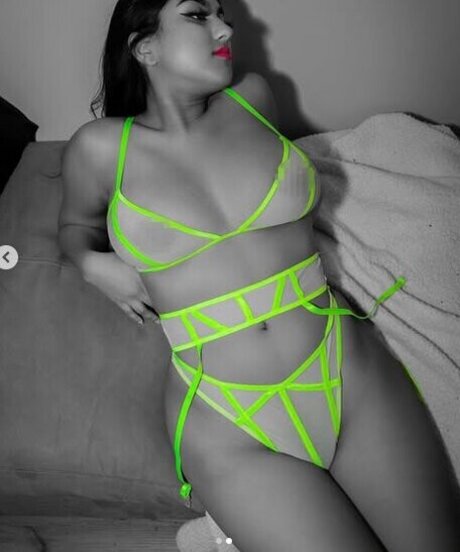 ravrodite star naked pic