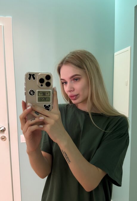 teen handjob onlyfans beautiful nude archive