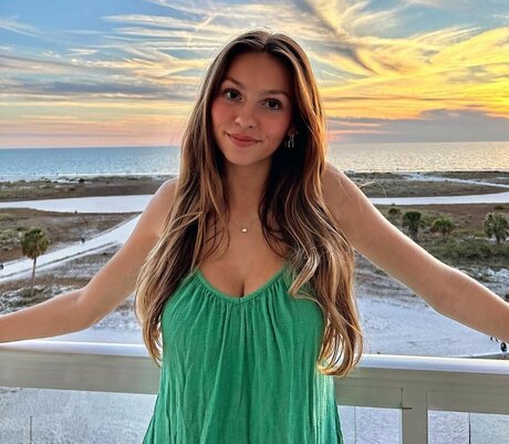 Mia Steele nice pornstar pics