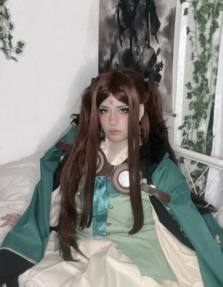 Meerxxxx pretty model galleries