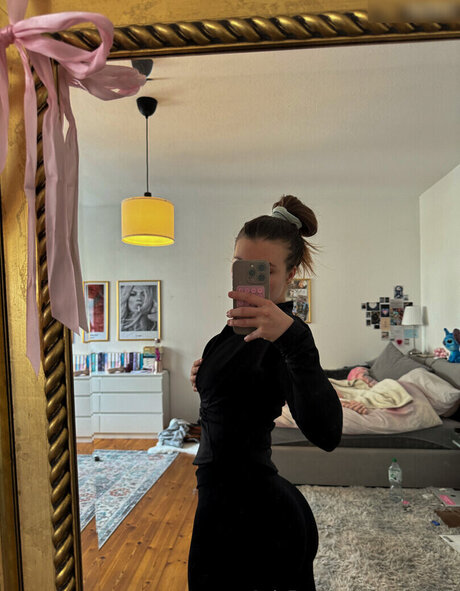 Mercyyy1 pornstar top archive