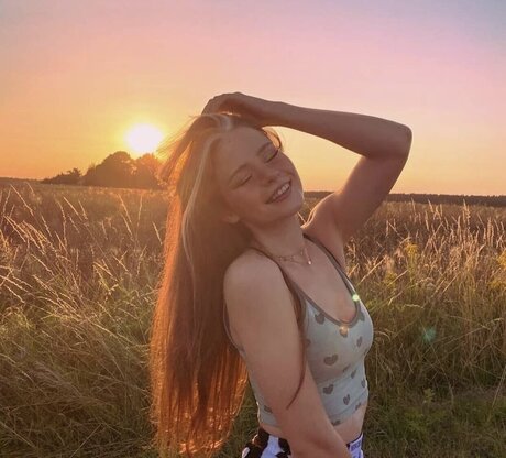 nadinebreaty pornographic model gallery