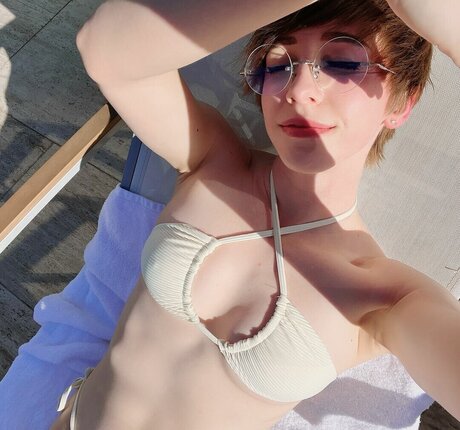 milf model onlyfans pornographic pic