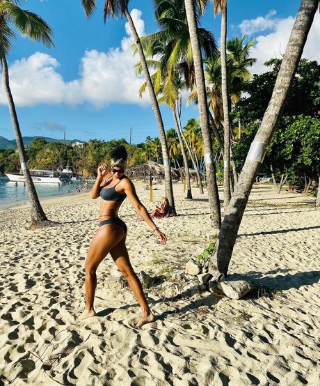 Satou Sabally top star pics